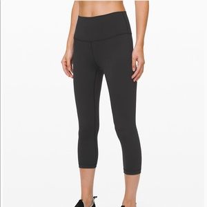 Lululemon cropped wunder under pants